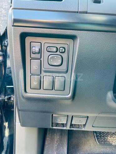 Toyota Land Cruiser Prado 2012, 280,282 km - 2.7 л - Bakı