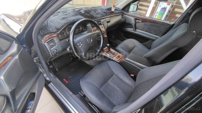 Mercedes E 220 d 1998, 555,000 km - 2.2 л - Şirvan