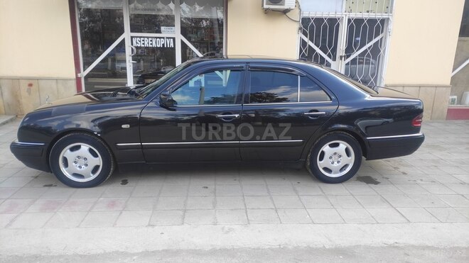 Mercedes E 220 d 1998, 555,000 km - 2.2 л - Şirvan