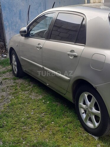 Toyota Corolla 2006, 299,156 km - 1.4 l - Mingəçevir