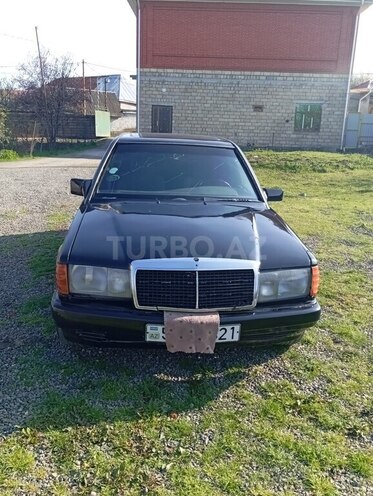 Mercedes 190 1990, 150,000 km - 2.0 l - Lənkəran