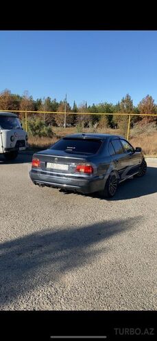 BMW 328 1996, 300,000 km - 2.8 l - Sumqayıt