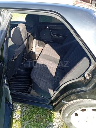 Mercedes 190 1990, 150,000 km - 2.0 l - Lənkəran