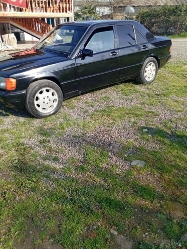 Mercedes 190 1990, 150,000 km - 2.0 l - Lənkəran