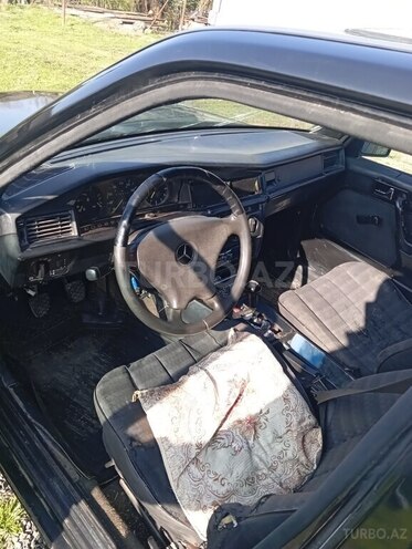 Mercedes 190 1990, 150,000 km - 2.0 l - Lənkəran