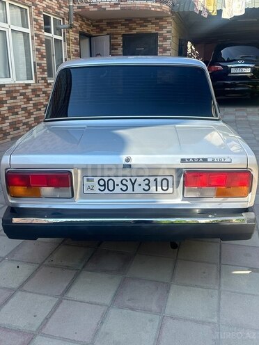 LADA (VAZ) 2107 2010, 23,600 km - 1.6 л - Sumqayıt