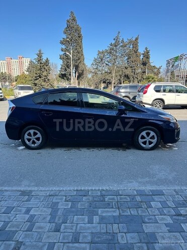 Toyota Prius 2015, 333,134 km - 1.8 l - Bakı