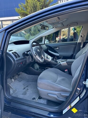 Toyota Prius 2015, 333,134 km - 1.8 l - Bakı
