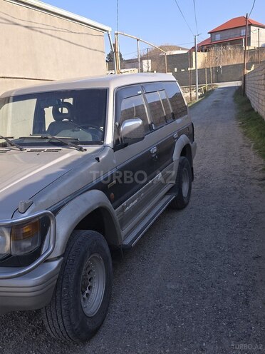 Mitsubishi Pajero 1992, 333,456 km - 2.5 л - Bakı