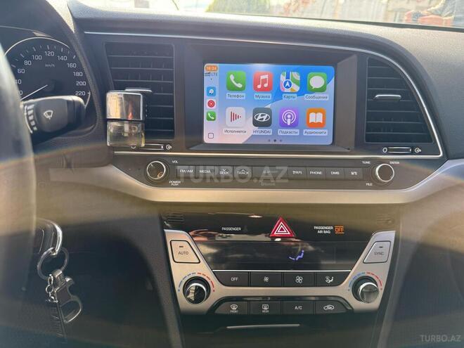 Hyundai Avante 2015, 175,000 km - 1.6 l - Bakı