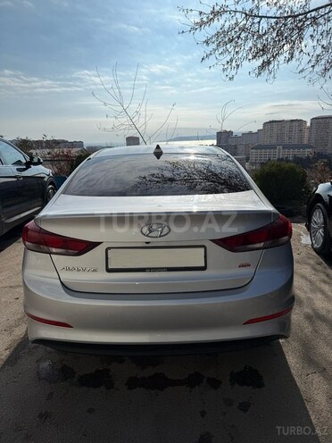 Hyundai Avante 2015, 175,000 km - 1.6 l - Bakı