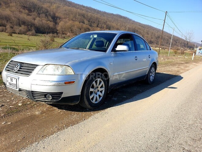 Volkswagen Passat 2004, 216,000 km - 1.8 l - Qusar
