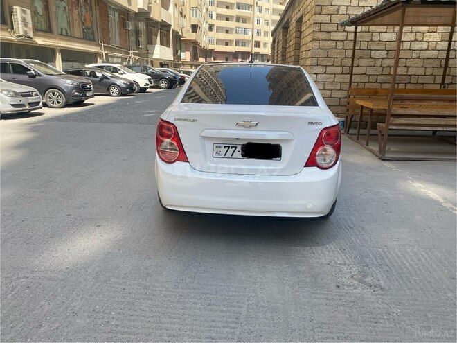 Chevrolet Aveo-4