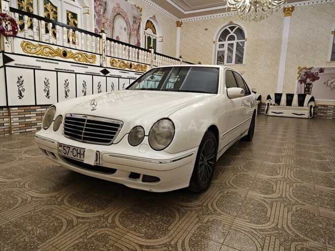 Mercedes E 240 2001, 280,000 km - 2.6 l - Şəmkir