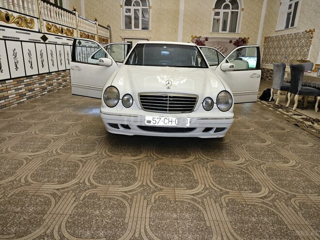 Mercedes E 240 2001, 280,000 km - 2.6 l - Şəmkir