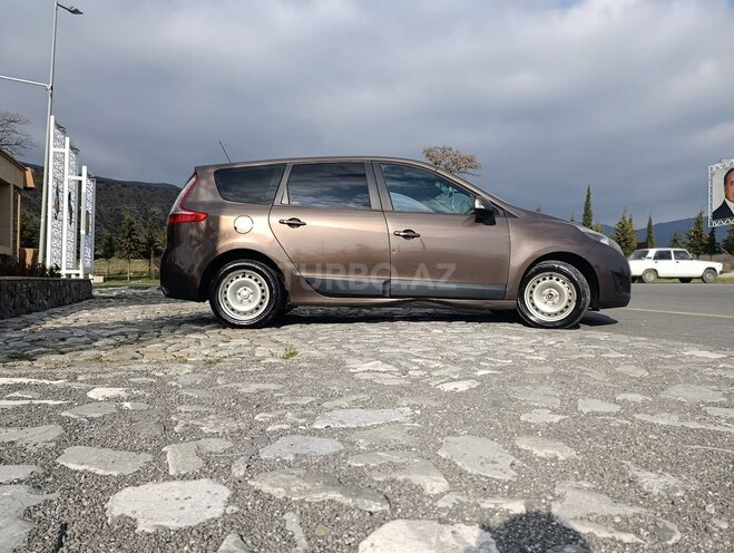 Renault Grand Scenic 2010, 348,775 km - 1.5 л - Şəki