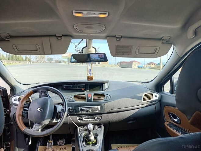 Renault Grand Scenic 2010, 348,775 km - 1.5 л - Şəki