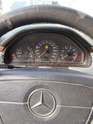 Mercedes E 230 1995, 289,026 km - 2.3 l - Bakı