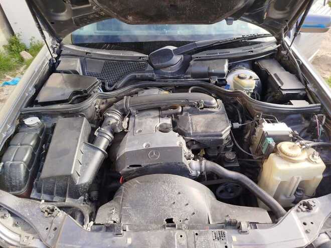 Mercedes E 230 1995, 289,026 km - 2.3 l - Bakı