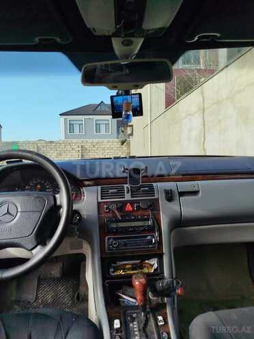 Mercedes E 230 1995, 289,026 km - 2.3 l - Bakı