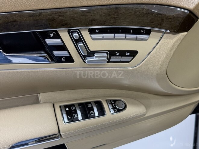 Mercedes S 500-12