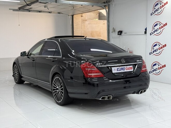Mercedes S 500-36