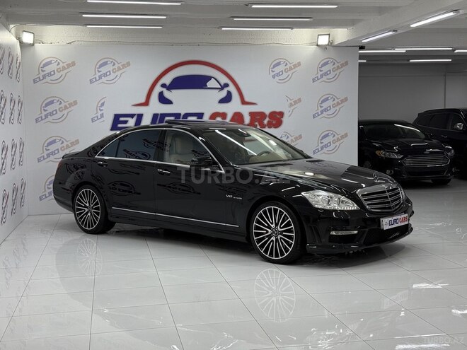 Mercedes S 500-31