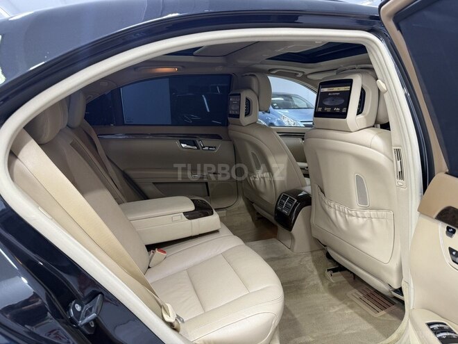 Mercedes S 500-26