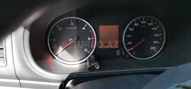 Mitsubishi L200 2018, 80,000 km - 2.5 л - Bakı