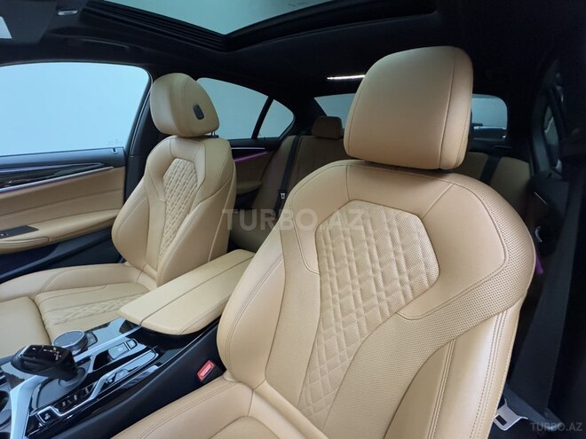 BMW 530e 2022, 28,000 km - 2.0 l - Bakı