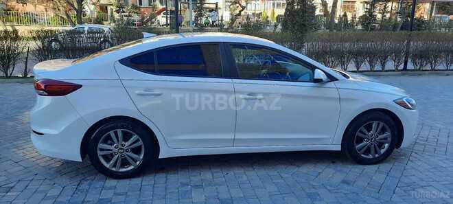 Hyundai Elantra 2017, 33,861 km - 2.0 л - Bakı