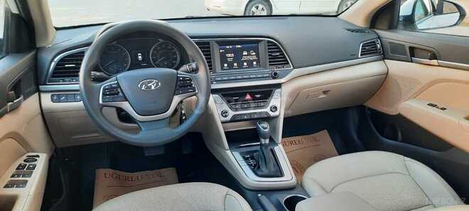 Hyundai Elantra 2017, 33,861 km - 2.0 л - Bakı