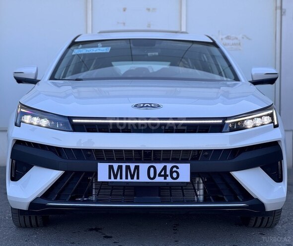 JAC J7 Plus-1