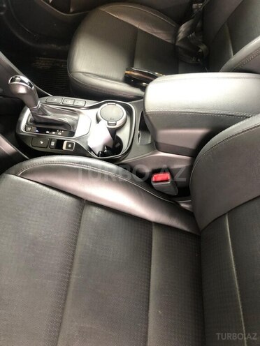 Hyundai Santa Fe 2013, 13,270 km - 2.4 l - Xaçmaz
