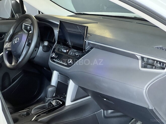 Toyota Corolla Cross 2024, 2,900 km - 2.0 л - Bakı