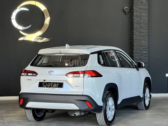 Toyota Corolla Cross 2024, 2,900 km - 2.0 л - Bakı