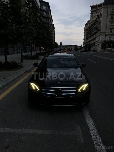 Mercedes E 220 d 2017, 168,000 km - 2.0 l - Bakı