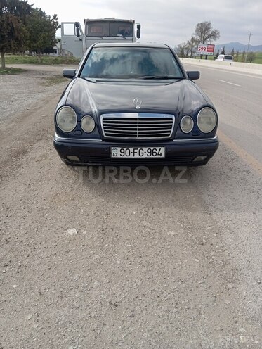 Mercedes E 240 1998, 285,200 km - 2.4 l - Şamaxı