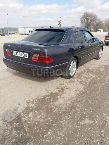 Mercedes E 240 1998, 285,200 km - 2.4 l - Şamaxı
