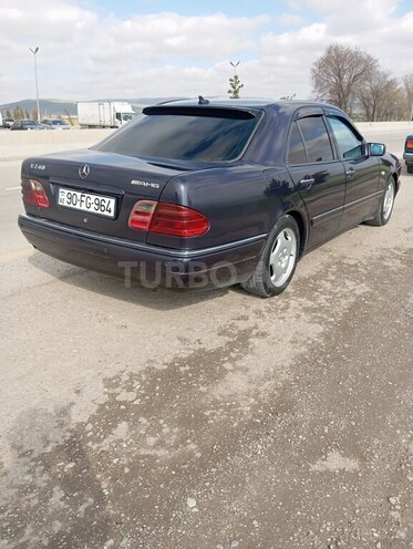 Mercedes E 240 1998, 285,200 km - 2.4 l - Şamaxı