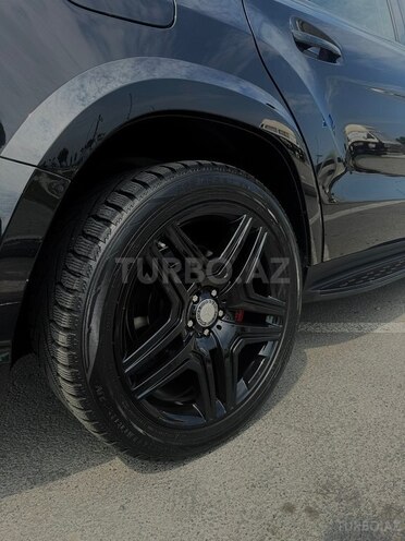 Mercedes GL 500 4MATIC 2014, 148,000 km - 4.7 л - Bakı