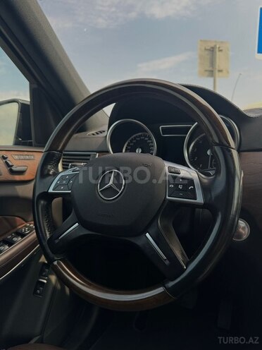 Mercedes GL 500 4MATIC 2014, 148,000 km - 4.7 л - Bakı