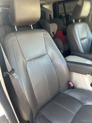 Land Rover Discovery 2015, 202,000 km - 3.0 l - Bakı