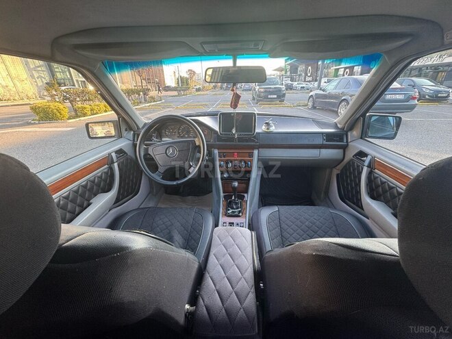 Mercedes E 300 d 1990, 272,808 km - 3.0 л - Bakı