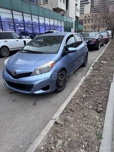 Toyota Yaris 2013, 215,652 km - 1.5 л - Bakı