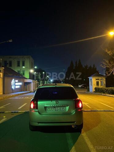 Toyota Corolla 2005, 220,000 km - 1.4 l - Bakı