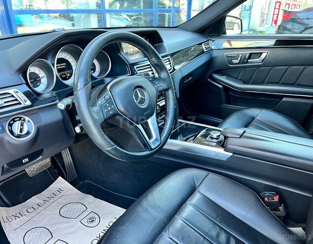 Mercedes E 220 d 2015, 222,000 km - 2.2 л - Sumqayıt