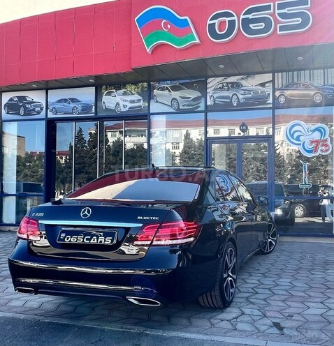 Mercedes E 220 d 2015, 222,000 km - 2.2 л - Sumqayıt