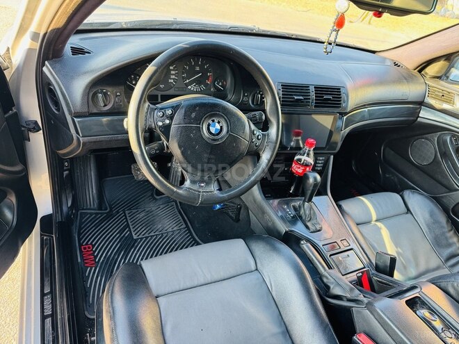 BMW 528 1999, 245,000 km - 2.8 l - Bakı