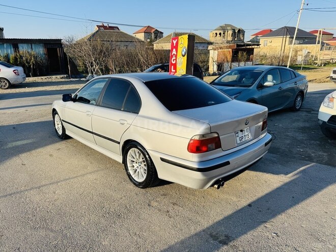 BMW 528 1999, 245,000 km - 2.8 l - Bakı